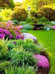 Gorgeous Arrangement Compost Rules Beautiful Gardens Flower Garden Borders Front Yard Landscaping
