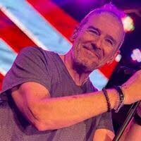 Glenn Stuart's Instagram, Twitter & Facebook