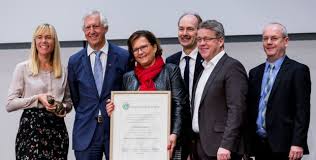 Go to online banking sparda bank münchen login page via official link below. B A U M Umweltpreis 2018 Fur Die Sparda Bank Munchen