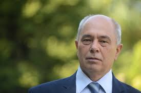 RT Balkan pita zašto niko neće u nastavnike: Trećina mesta na katedri za  srpski jezik nepopunjena — RT Balkan