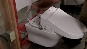 Rimless, concealed surfaces directing water are fully glazed. Mh Washlet C200 Wall Hung Toilet 1 28 Gpf 0 9 Gpf Copper Supply Totousa Com