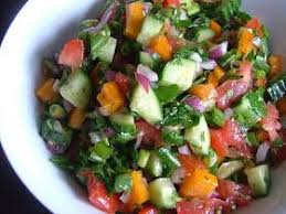 Resepi salad sayur minyak zaitun. Resepi Makanan Berkhasiat Salad Arab Bahan Bahan Timun Dipotong Dadu Bawang Besar Dipotong Dadu Tomato Dipotong Dadu Daun Ketumbar Cincang Halus 1 Sudu Teh Minyak Zaitun Jus Limau Kasturi Nipis Lemon Atau Epal