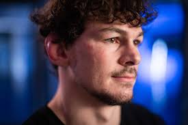 Aaron Frutman (@aaronfrutman)