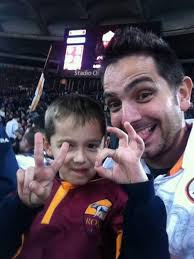 Ester Lewis Hamilton (@EsterLovesLewis)