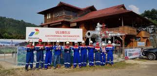 Pertamina ini merupakan perusahaan perseroan yang bergerak di bidang pertambangan minyak dan gas bumi. Pertamina S Important Role In Indonesia S Geothermal Development Ambitions Thinkgeoenergy Geothermal Energy News