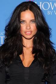 Adriana Lima Curly Hair Google Search Adriana Lima Hair Curly Hair Styles Adriana Lima