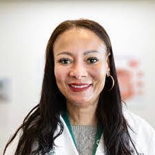 Kari Rollins's Instagram, Twitter & Facebook