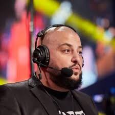 Ulises Quiñones (@UlisesQuinones)