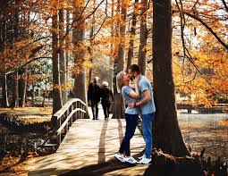 The downside of this is that because you met your husband on a dating site online, it can be easy for him to go back online when he wants to meet someone else. 10 Signs A Married Man Is In Love With His Mistress