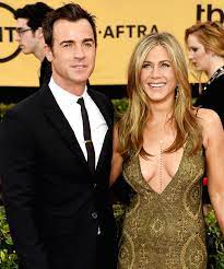Last year, a tabloid claimed jennifer aniston asked her longtime friends, courteney cox and lisa kudrow, to be bridesmaids in her wedding to brad pitt.gossip cop busted the incorrect story when it. Burning Questions About Jennifer Aniston S Wedding Answered Vanity Fair