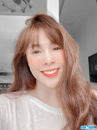 Dancer Lan Nhi profile: Age/ Email/ Phone and Zodiac sign