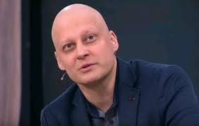 Onkologs: Kā es atklāju sev ļaundabīgu audzēju un nepadodos. Kāpēc ārsti  mēdz slimību slēpt