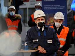 Macron Annonce Un Futur Porte Avion A Propulsion Nucleaire Et Defend Cette Energie Challenges