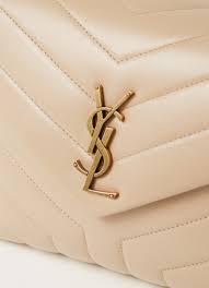 277 items on sale from $1,190. Saint Laurent Loulou Small Umhangetasche Aus Kalbsleder De Bijenkorf