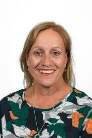 Joanne Noone's Instagram, Twitter & Facebook