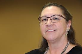 Returning to teach brings alumna storyteller full circle