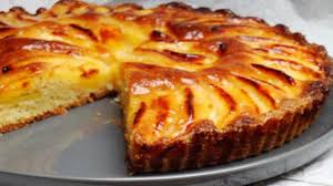 Tarte Suisse Aux Pommes Qui A Fait Le Tour Du Monde Bien Moelleuse Prete En 5 Minutes Tas Tarte Aux Pommes Gateau Aux Pommes Facile Tarte Aux Pommes Facile