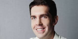 GetResponse: Employee Directory