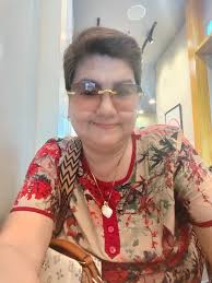 Are there any bi/ lesbian social groups in Palmy? I'm in my 30s and want to  meet some like minded people, make friends and build community but I'm not  sure what's out