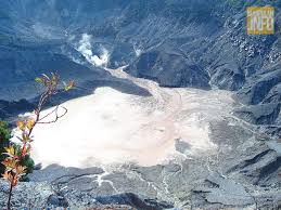 Maybe you would like to learn more about one of these? Tangkuban Perahu Kumpulan Info