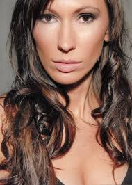 We're now seeing the full unedited 15-minute-long video of Sean "Diddy"  Combs assaulting Cassie in a hotel hallway in 2016, and it reveals the full  story -- more than the CNN version