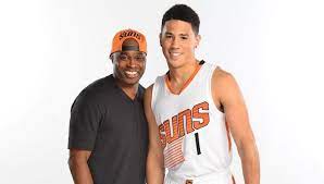 The basketballer was drafted in the first round of the 2015 nba draft the suns' shooting guard, devin booker, was born in grand rapids, michigan, the united states. Truth About Devin Booker His Sister Parents Girlfriend After Jordyn Woods