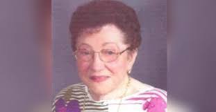 Fern Garrett's Instagram, Twitter & Facebook