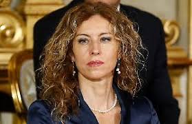 Erika stefani (born 18 july 1971 in valdagno) is an italian lawyer and politician who served as the italian minister of regional affairs and autonomies from 1 june 2018 to 5 september 2019. Caso Gregoretti Senatrice Leghista Stefani Conte Era A Conoscenza Di Tutto Nuovo Sud