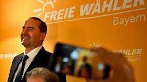 Check spelling or type a new query. Hubert Aiwanger Wer Ist Der Mann An Der Spitze Der Freien Wahler