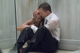 Casino royale is the 21st entry in the official james bond film series and marked the debut of daniel craig as agent 007. Casino Royale 2006 Imdb