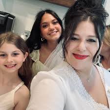 Anyone successfully baked a lovely loaf without cold proofing? Wanting to  take a loaf to a dinner party but no time to put it in the fridge for  proofing 🥴