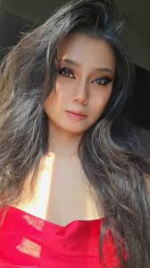 Join me for Comic Conventions, Giveaways, and Art Collectibles