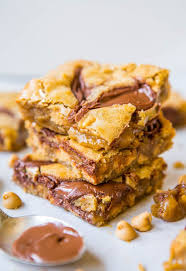 Nutella Swirled Peanut Butter Chip Blondies Averie Cooks Recipe Nutella Recipes Food Desserts