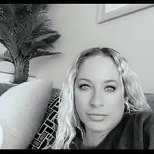 What time are y'all coming to the festival tomorrow?