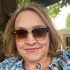 Amy Winton Ray (@amywintonray)