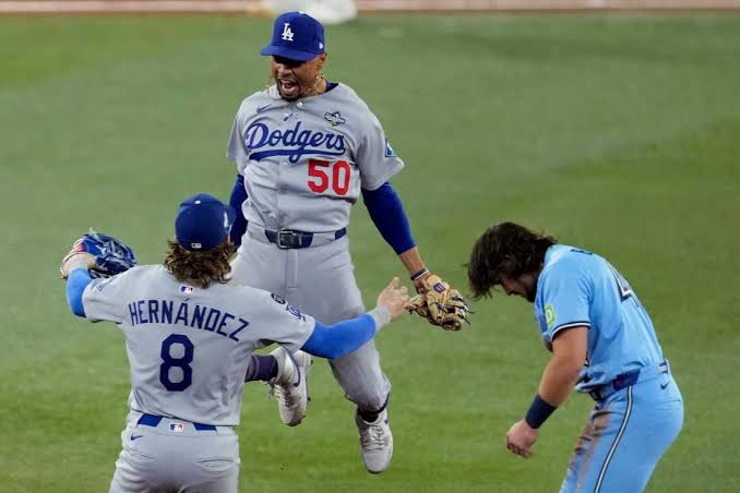 Dodgers force World Series to decisive Game 7 : NPR