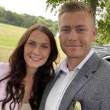 Hi, I am torn between two venues in Cyprus one being Paliomonastiro and  Liopetro Venue. I have heard both good and bad things about Liopetro does  anyone have some advice they could