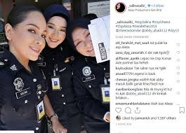 Birthday, bio, family, parents, age, biography, born (date of birth) and all information about abby abadi. Gerak Khas 2019 Inspektor Aleeza Dah Masuk Set Abby Abadi Tertunduk Malu Berita Steady