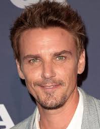 Riley smith's vocals and songwriting blend country rock, soulful americana and modern pop. Riley Smith Rotten Tomatoes