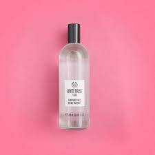 White musk is a light, creamy or powdery musk scent. The Body Shop White Musk Flora Fragrance Mist Shajgoj