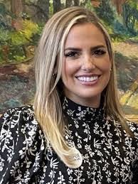 Krista Dodd's Instagram, Twitter & Facebook