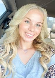 Melissa Carmack's Instagram, Twitter & Facebook