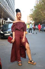 You could call her the latest socialite, but her name is mpho khati, the woman with the widest. Chinese Man Weds Nigerian Lady From Akwa Ibom In Style Photos Romance 7 Nigeria
