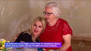 Her birth sign is libra and her life path number is 1. Val Marchiori Chora Ao Reencontrar A Avo Na Casa Onde Cresceu Youtube