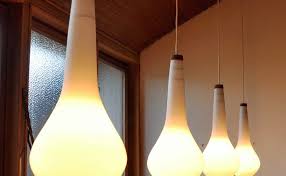 The elegant pendant comes complete with bronze fittings and a dark brown flex. Huge Opal Glass Pendant Drops Denmark Deckenleuchten 60er Skandinavisches Design Wohnstudio Weingart