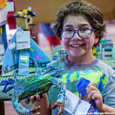 Happy Fair Friday! This week, we're highlighting Karen Morgenbesser, the  final of our Fair photographers. Karen's pictures capture just how  exhilarating the Fair can be in all its motion and color. There's