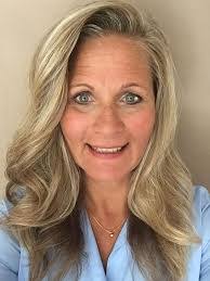 Kim Sturman's Instagram, Twitter & Facebook