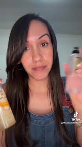 Mis favoritos para la piel 💁🏻‍♀️ #cuidadodelapiel #skincare #snailmucin  #hyaluronicacid #revolutionskincare #35años #skincycling @Hadalabo Skincare  @Revolution Skin & Hair