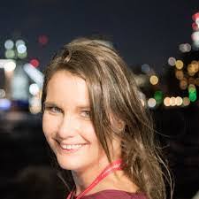 Lindsay Nolan's Instagram, Twitter & Facebook