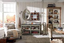 Urban modern decor often has a softer side to it; Shabby Chic Stile Shabby Chic Provenzale E Industrial Fb Www Facebook Com Houseandloft Website Www Hous Home Interior Design Furniture Design Vintage House